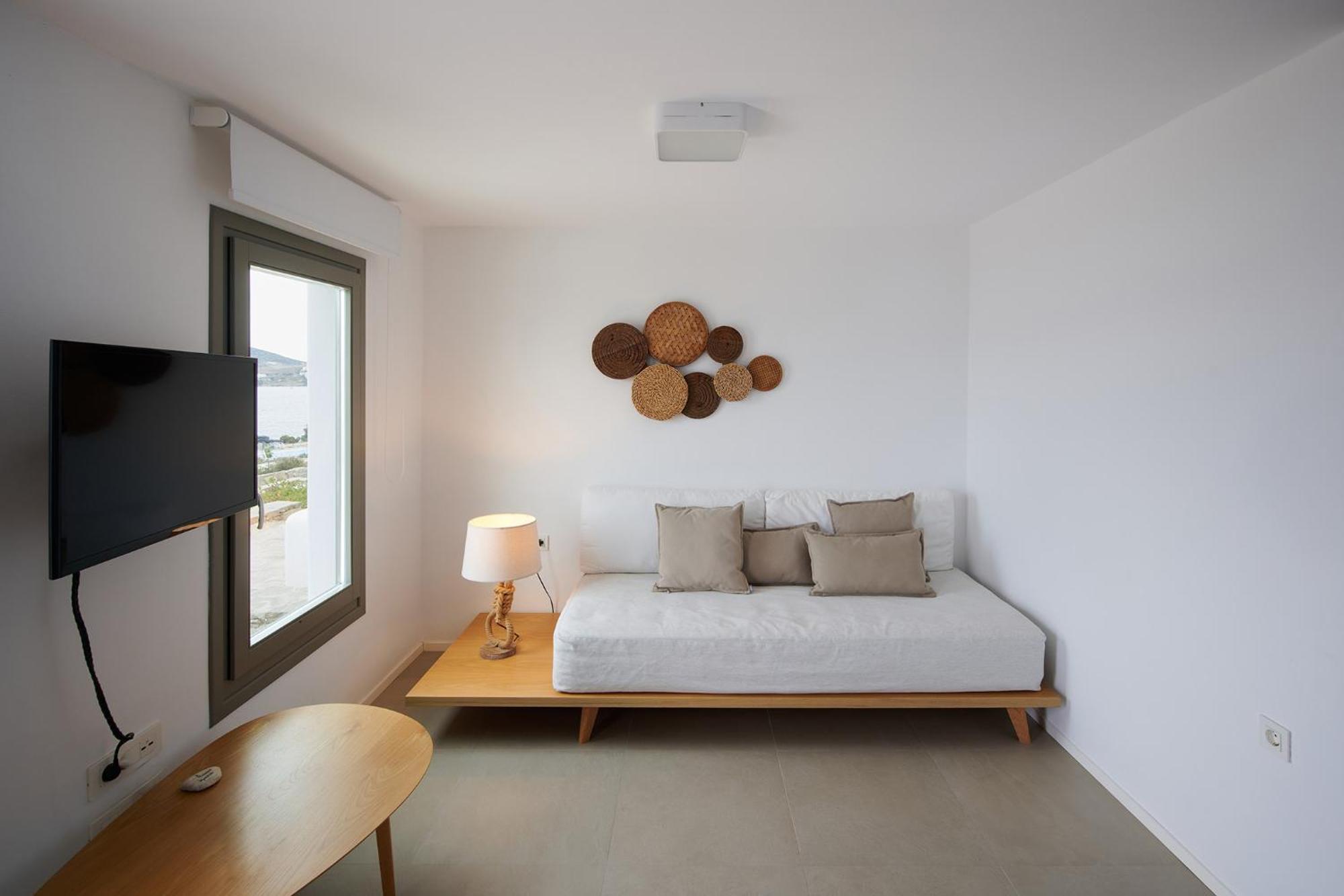 Kolympithres Kymo Luxury Suites Paros المظهر الخارجي الصورة
