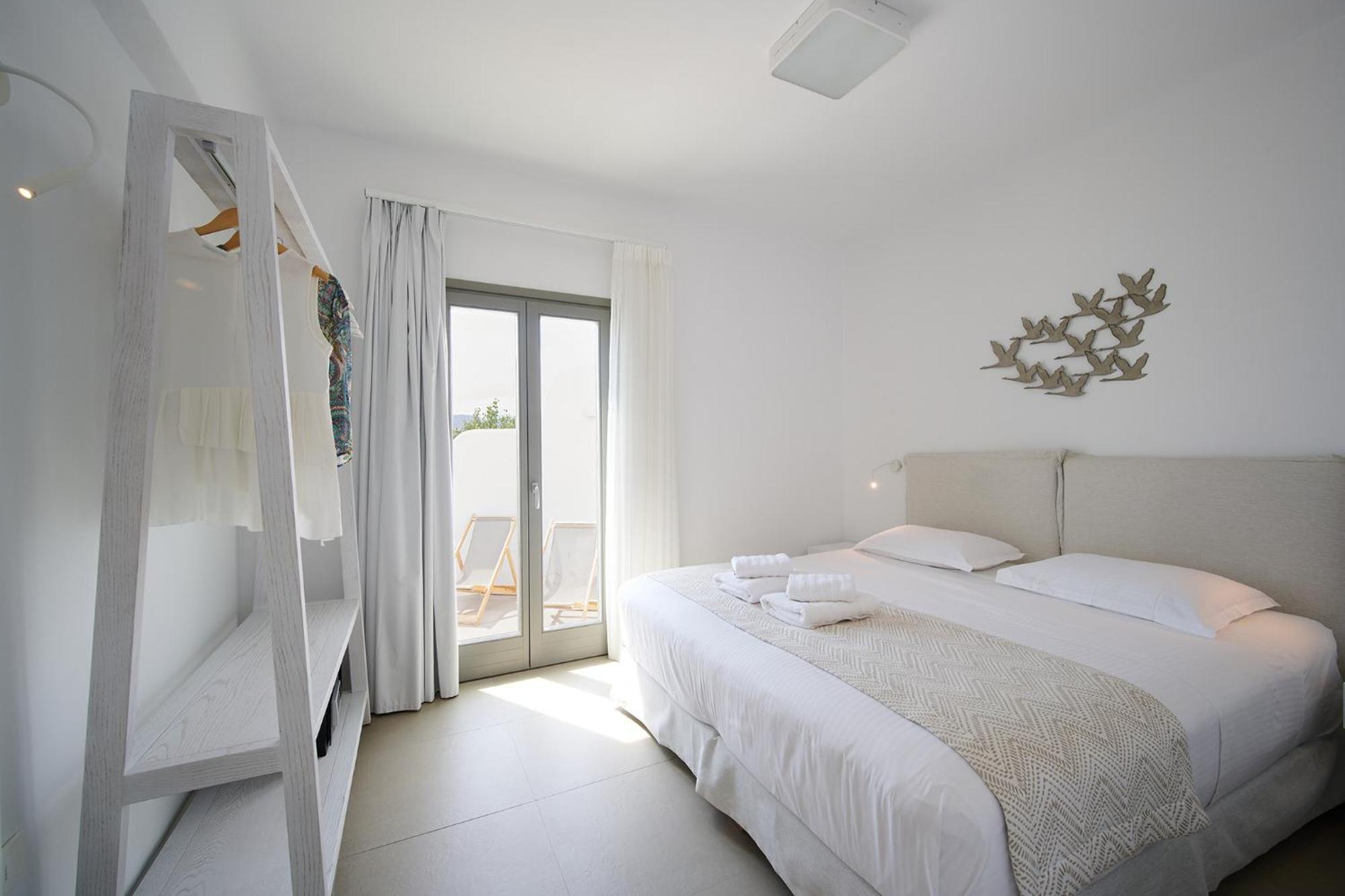 Kolympithres Kymo Luxury Suites Paros المظهر الخارجي الصورة