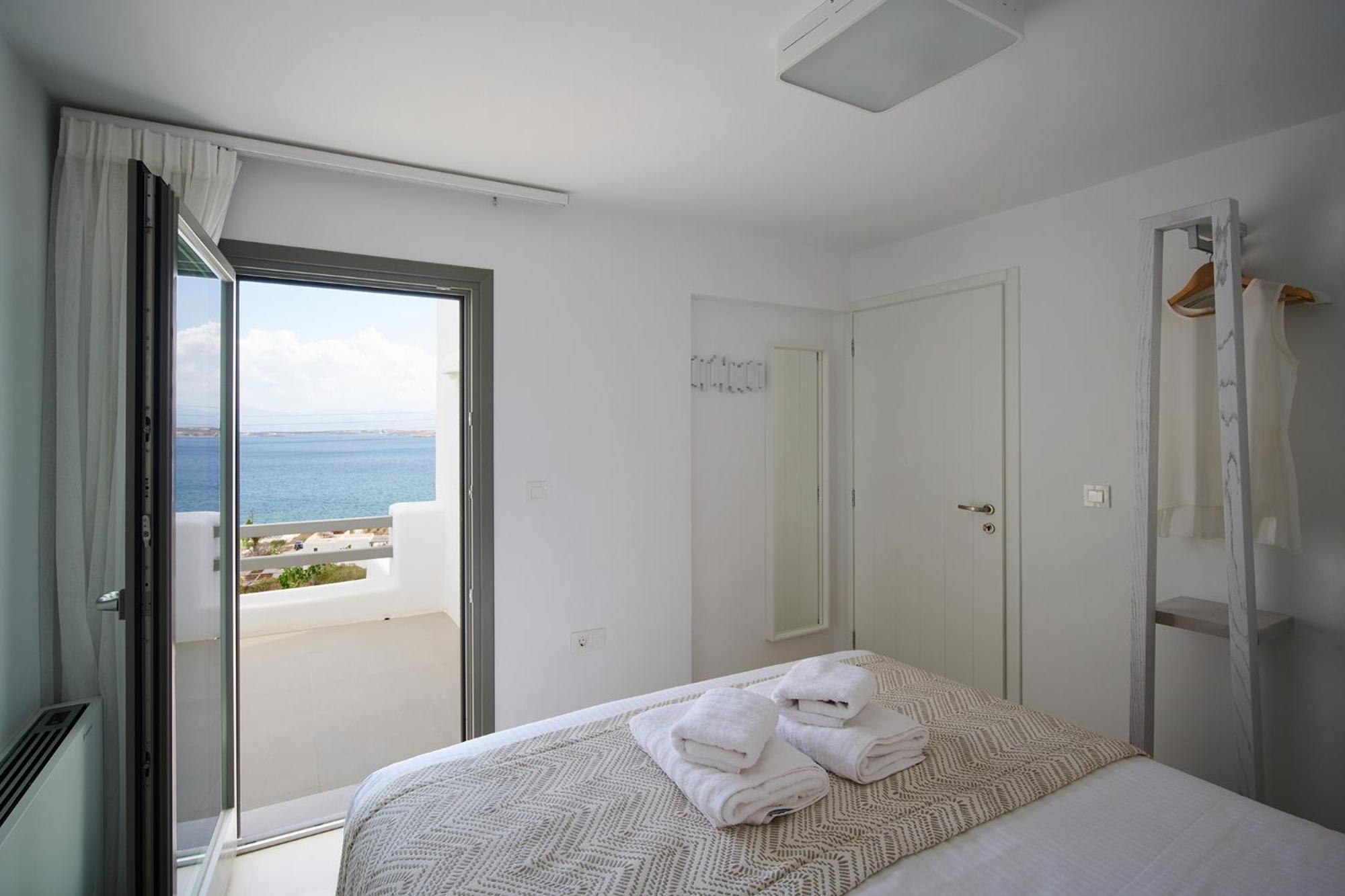 Kolympithres Kymo Luxury Suites Paros المظهر الخارجي الصورة