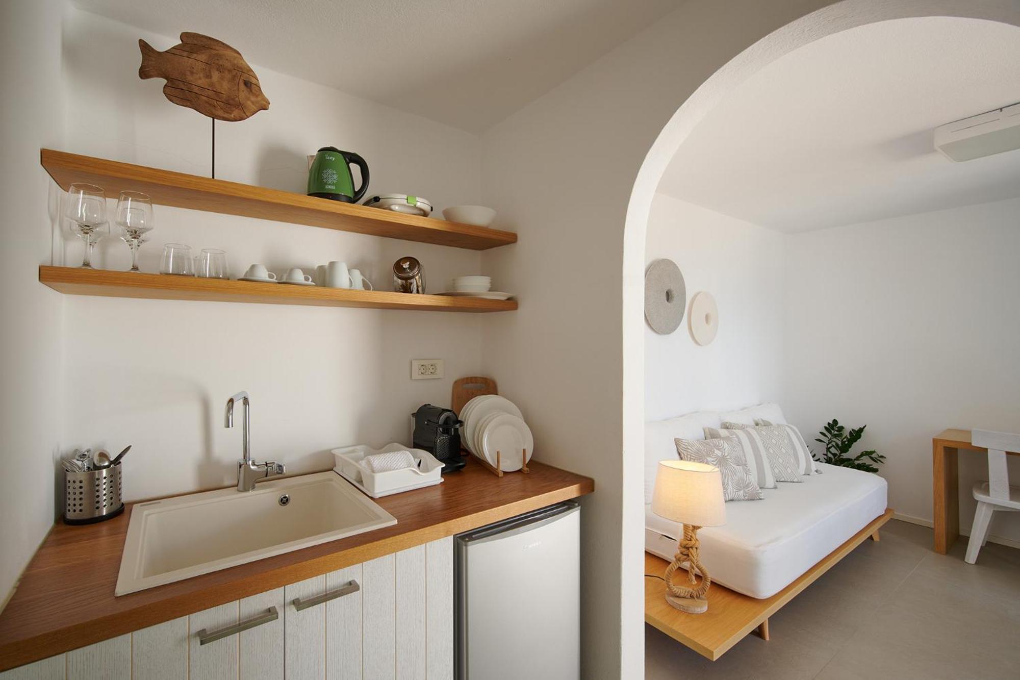 Kolympithres Kymo Luxury Suites Paros المظهر الخارجي الصورة